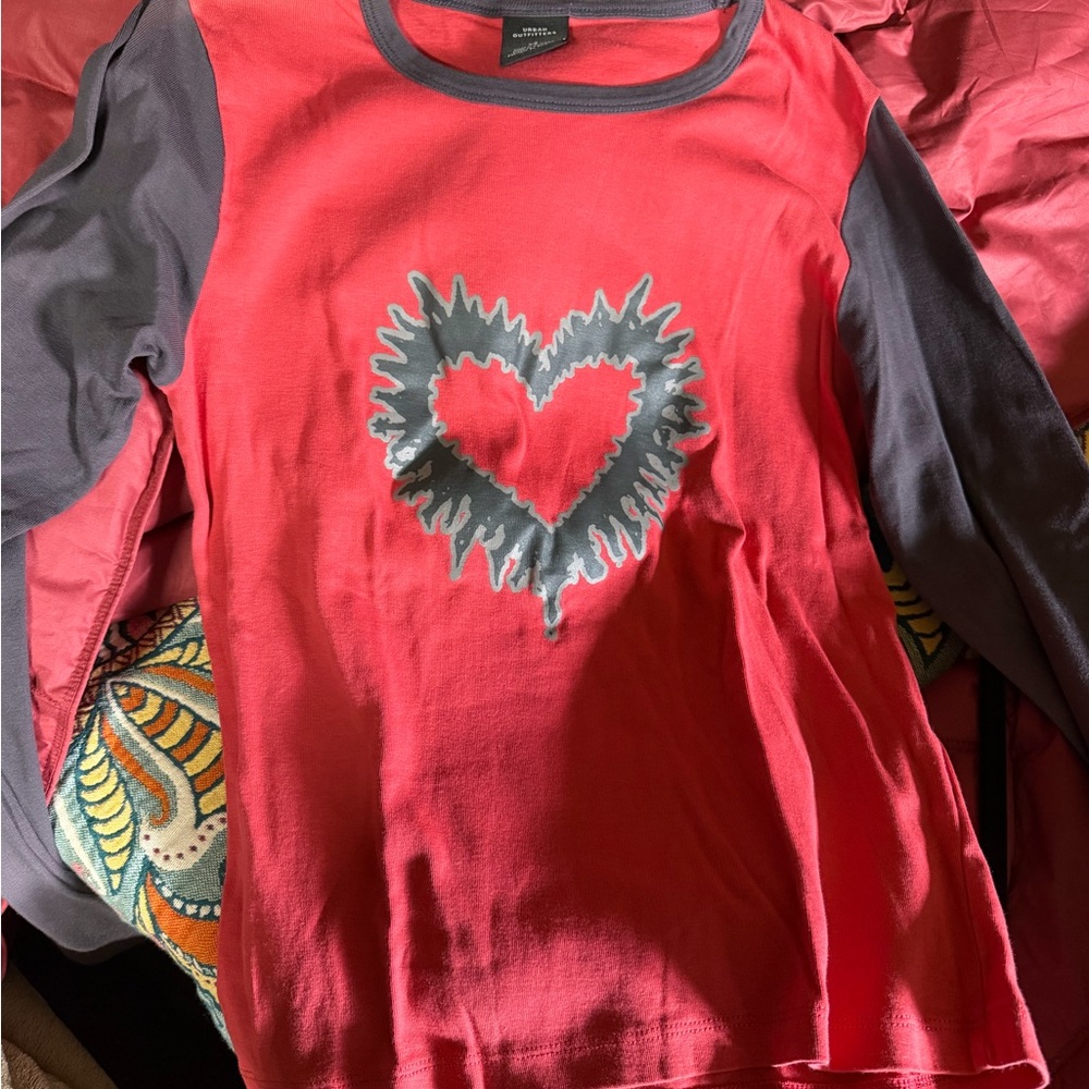 Urban Outfitters large women’s top worn couple times excellent condition